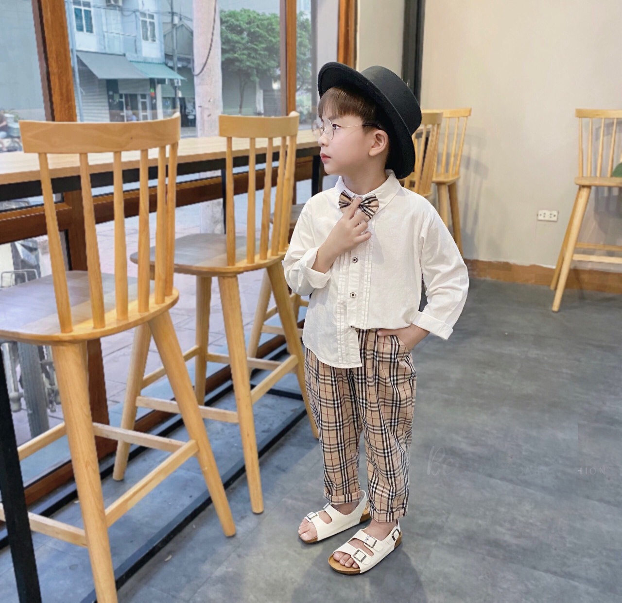 Set sơ mi quần sọc caro