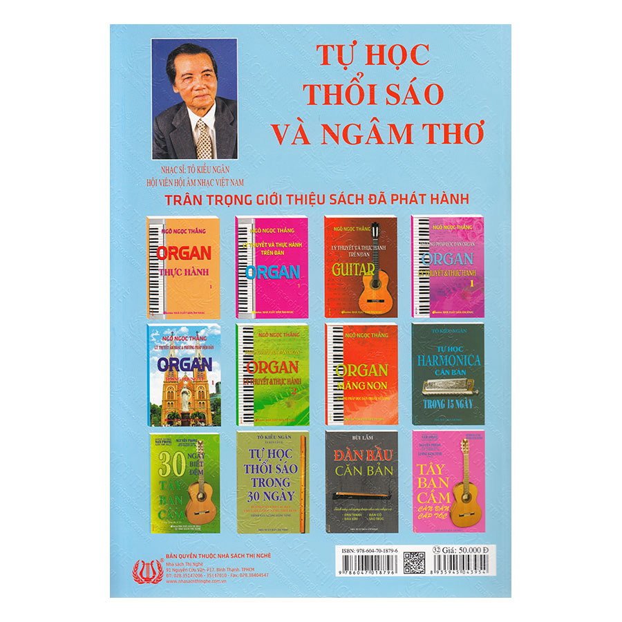 Tự học thổi sáo và ngâm thơ