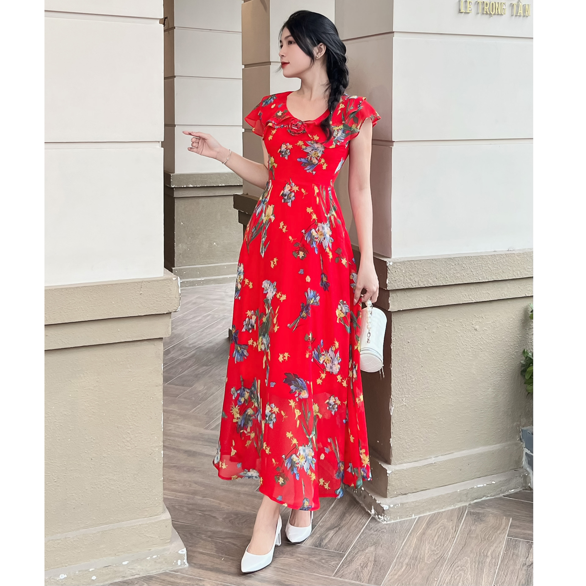 Đầm maxi vol hoa 4 lá cổ D092 - Lady Fashion- Khánh Linh Style
