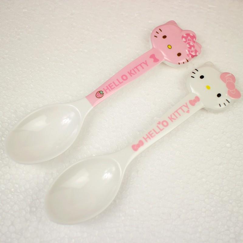 MUỖNG ĐẦU HELLO KITTY KITTY HOUSE