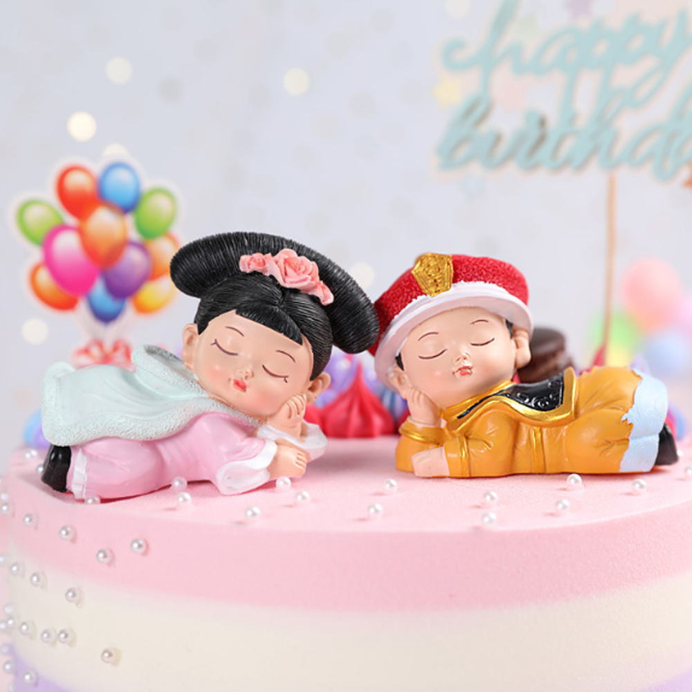 Bộ 02 tượng chibi Vua - Hậu nằm ngủ