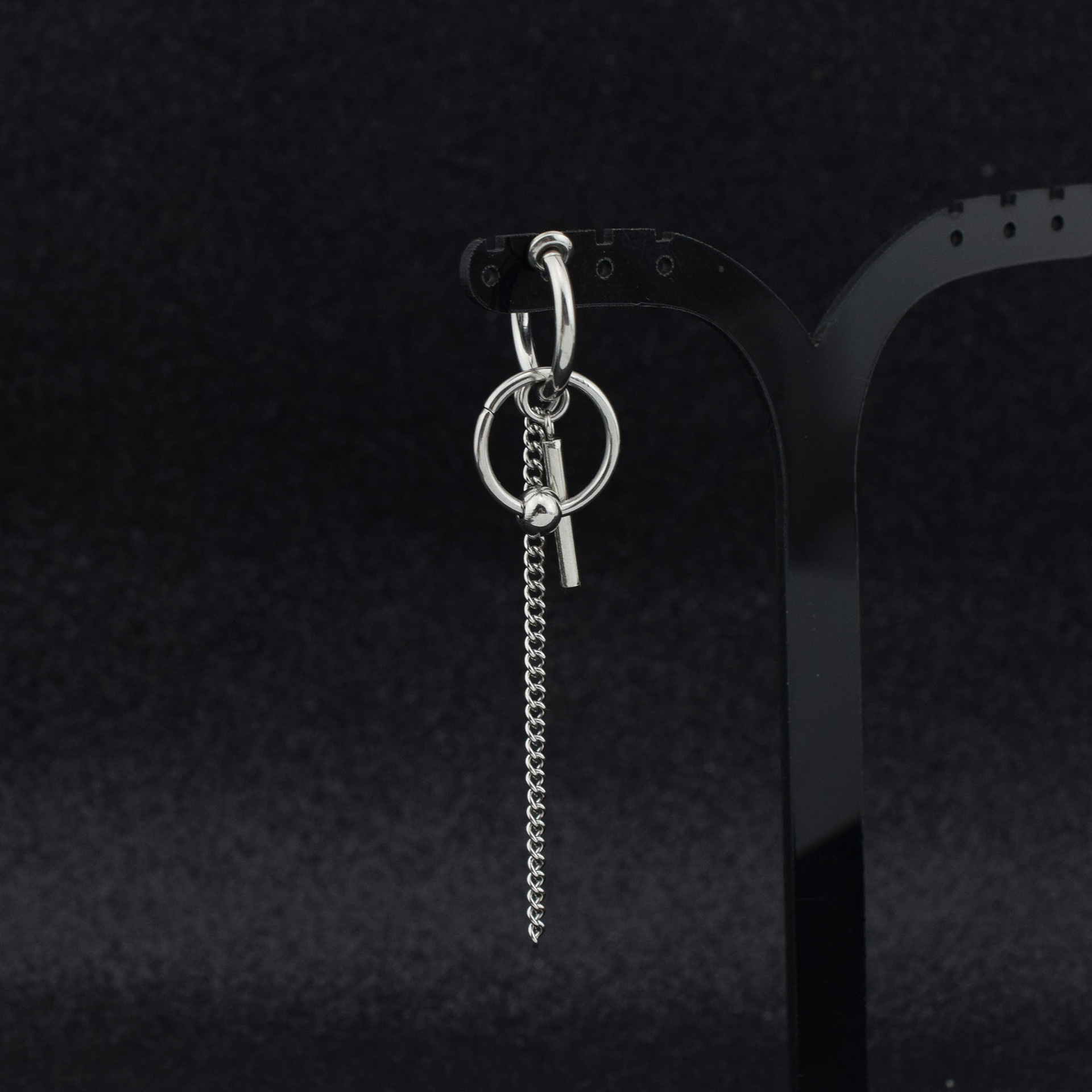 Bông tai unisex thanh ngắn siêu cool không lo đụng hàng