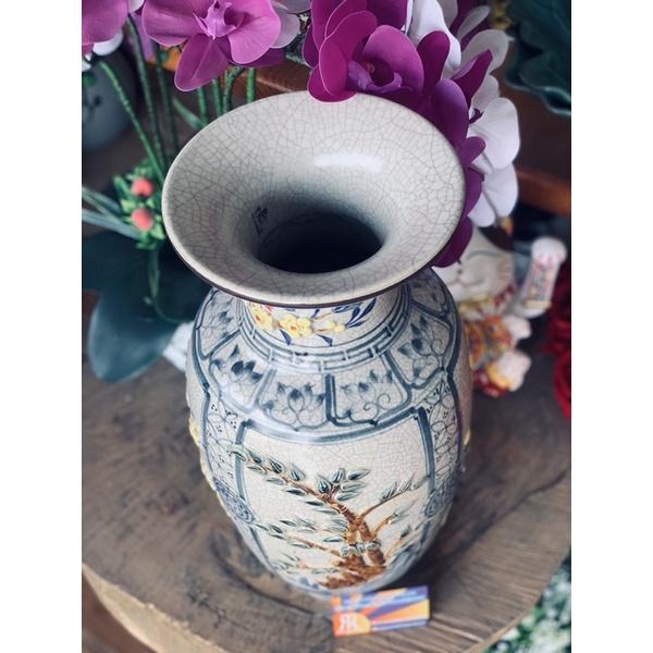 Bình Hoa gốm sứ men rạn đắp nổi tứ cảnh Bát Tràng.