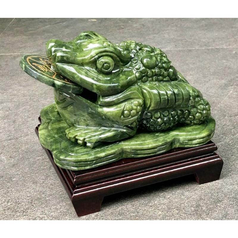 Thiềm Thừ Phong thủy Đá Serpentine Dài 18cm tặng đế đẹp