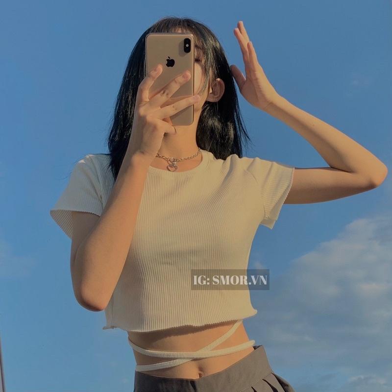 Áo croptop tay ngắn, đan dây eo