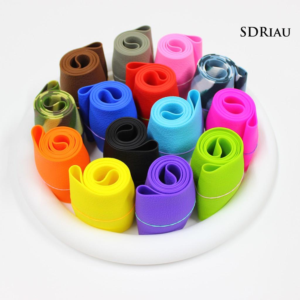 Vỏ Bọc Vô Lăng Xe Hơi Màu Trơn Làm Từ Silicon Chống Trượt Tiện Dụng