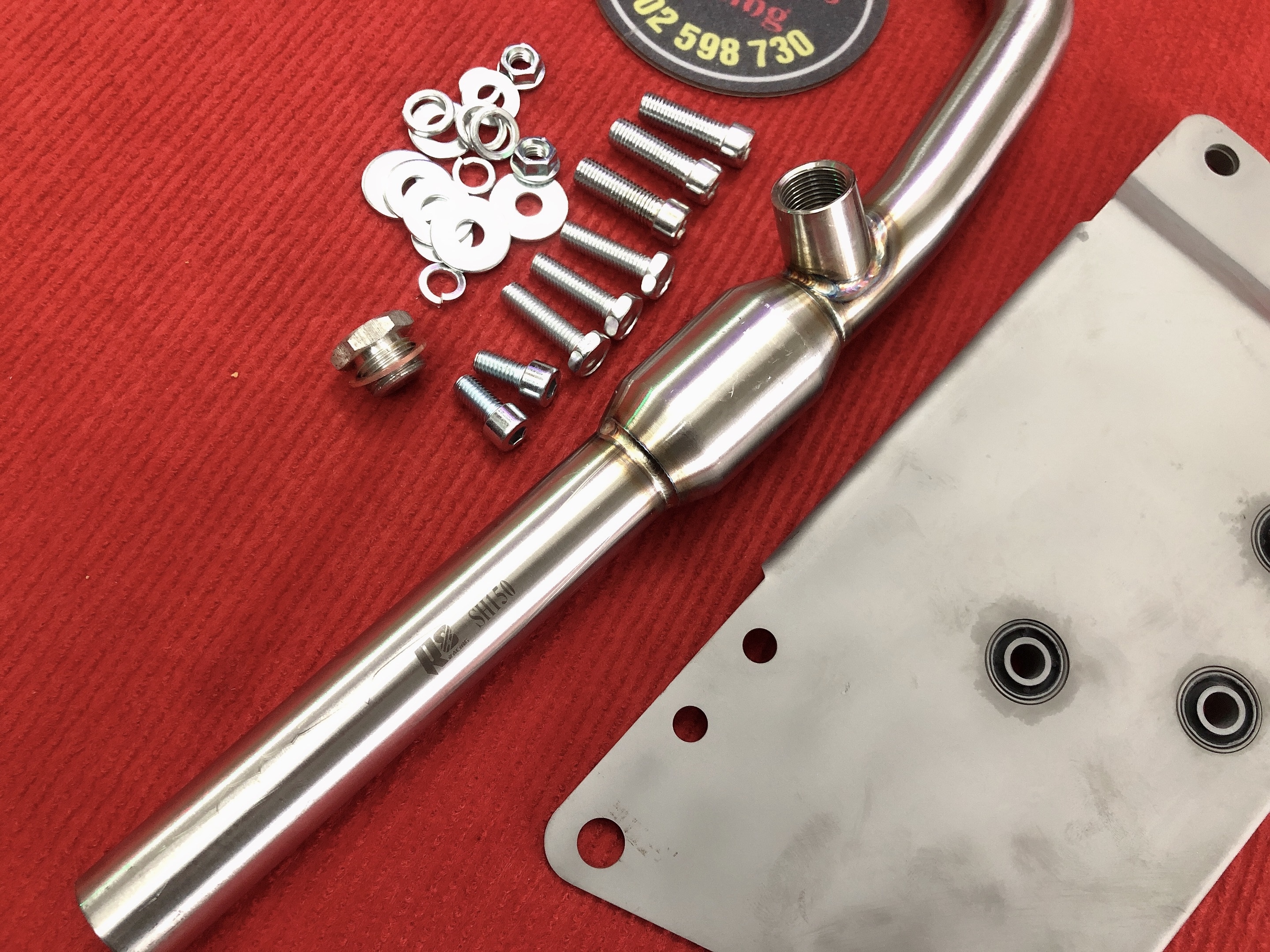 Bộ pas & cổ R8 gắn lon pô 4road nhập khẩu inox 304 cho SH Ý / Dylan