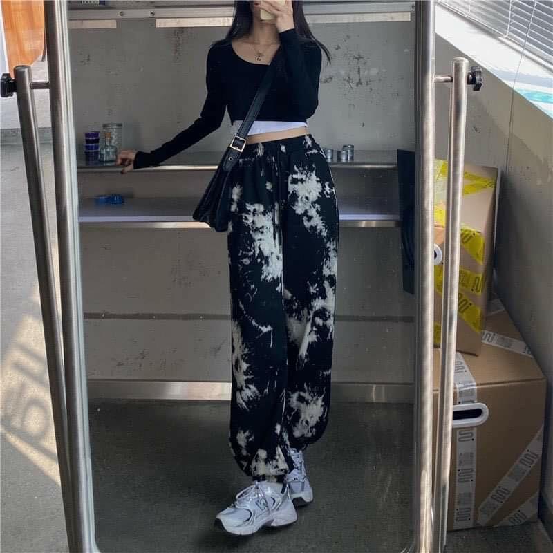 Quần Jogger nữ rằn ri, Hoạ tiết loang màu ống bo rút