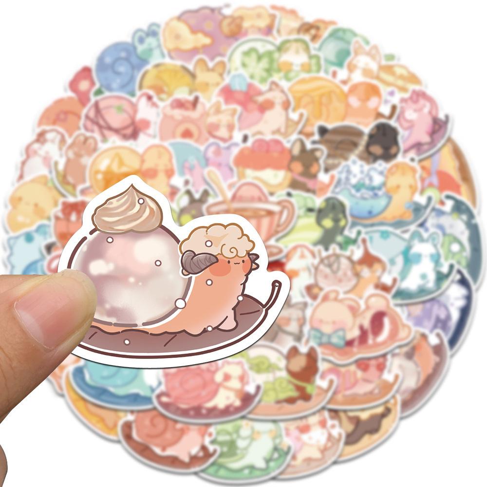 Sticker ốc sên cute dễ thương chibi trang trí mũ bảo hiểm, guitar, ukulele, điện thoại, sổ tay, laptop - Mẫu S9