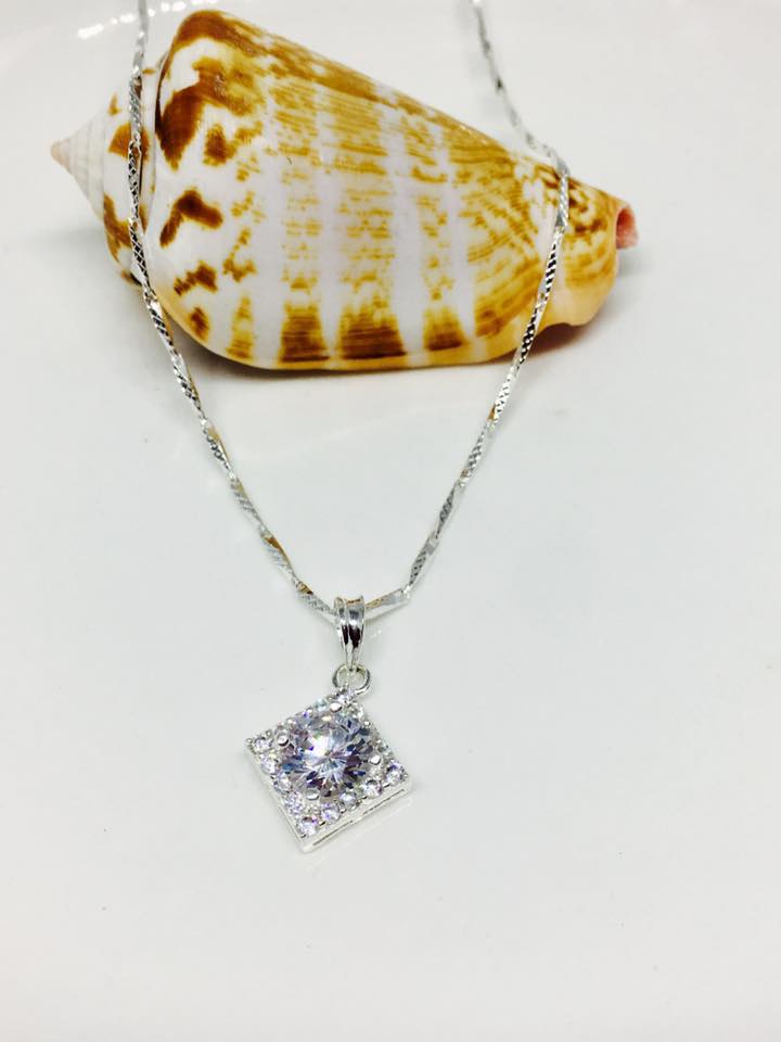 Dây chuyền bạc Italy mặt vuông thời trang