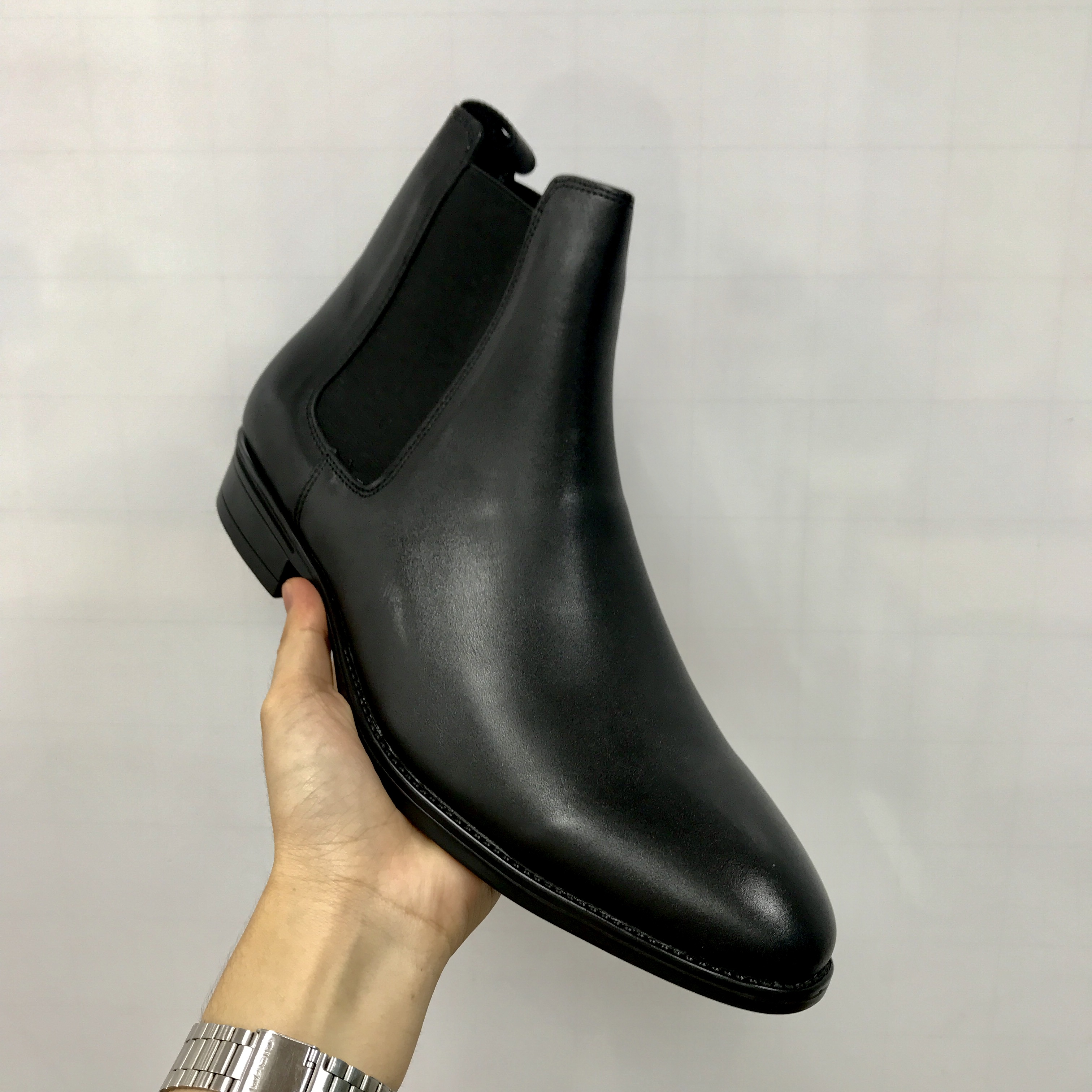 Giày  da nam Chelsea Boots cao cấp da bò thật đế cao su phiên bản 2020 từ size 38 đến 45