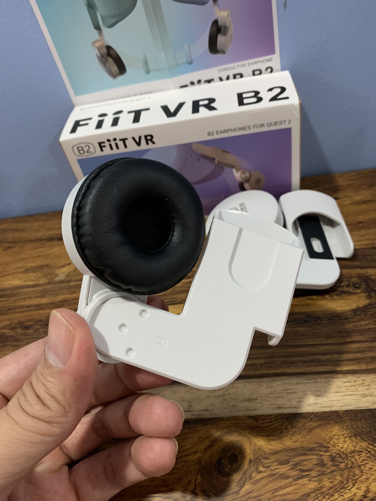 Bộ khuyếc đại âm thanh headphone cho kính thực tế ảo Quest 2
