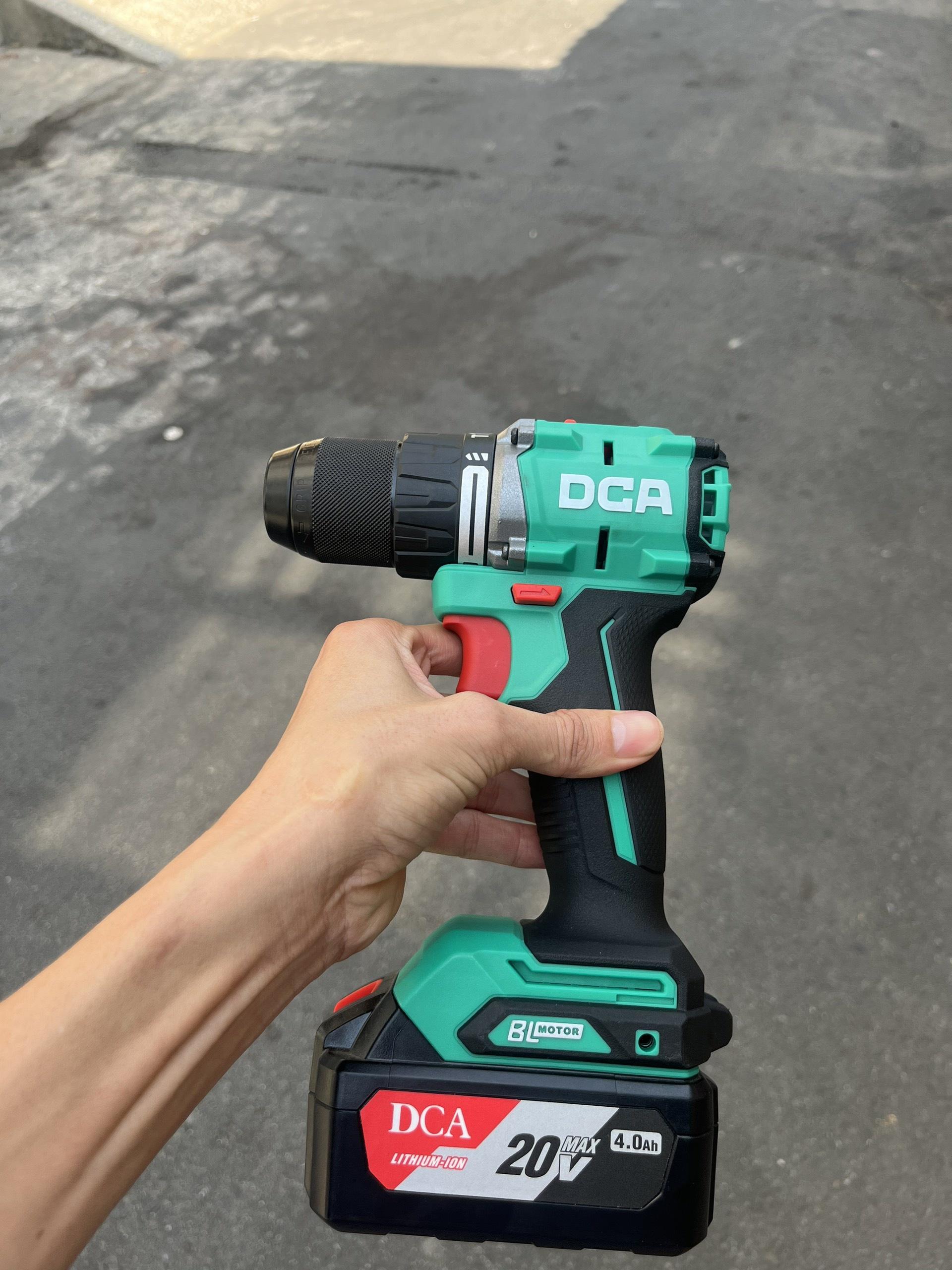 MÁY KHOAN ĐỘNG LỰC KHÔNG CHỔI THAN DÙNG PIN DCA ADJZ2060iZ (KHÔNG KÈM PIN VÀ SẠC) -  HÀNG CHÍNH HÃNG