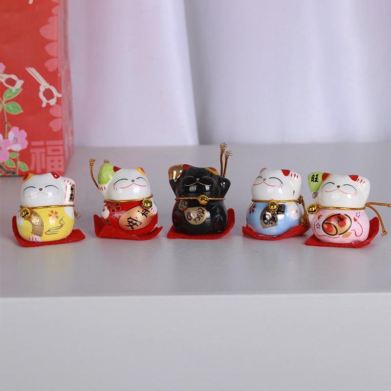 Bộ 5 Tượng Mèo May Mắn Neko Mini Để Bàn Để Xe Hơi Chiều Cao 4cm Chất Liệu Sứ Phủ Men Sáng Bóng.