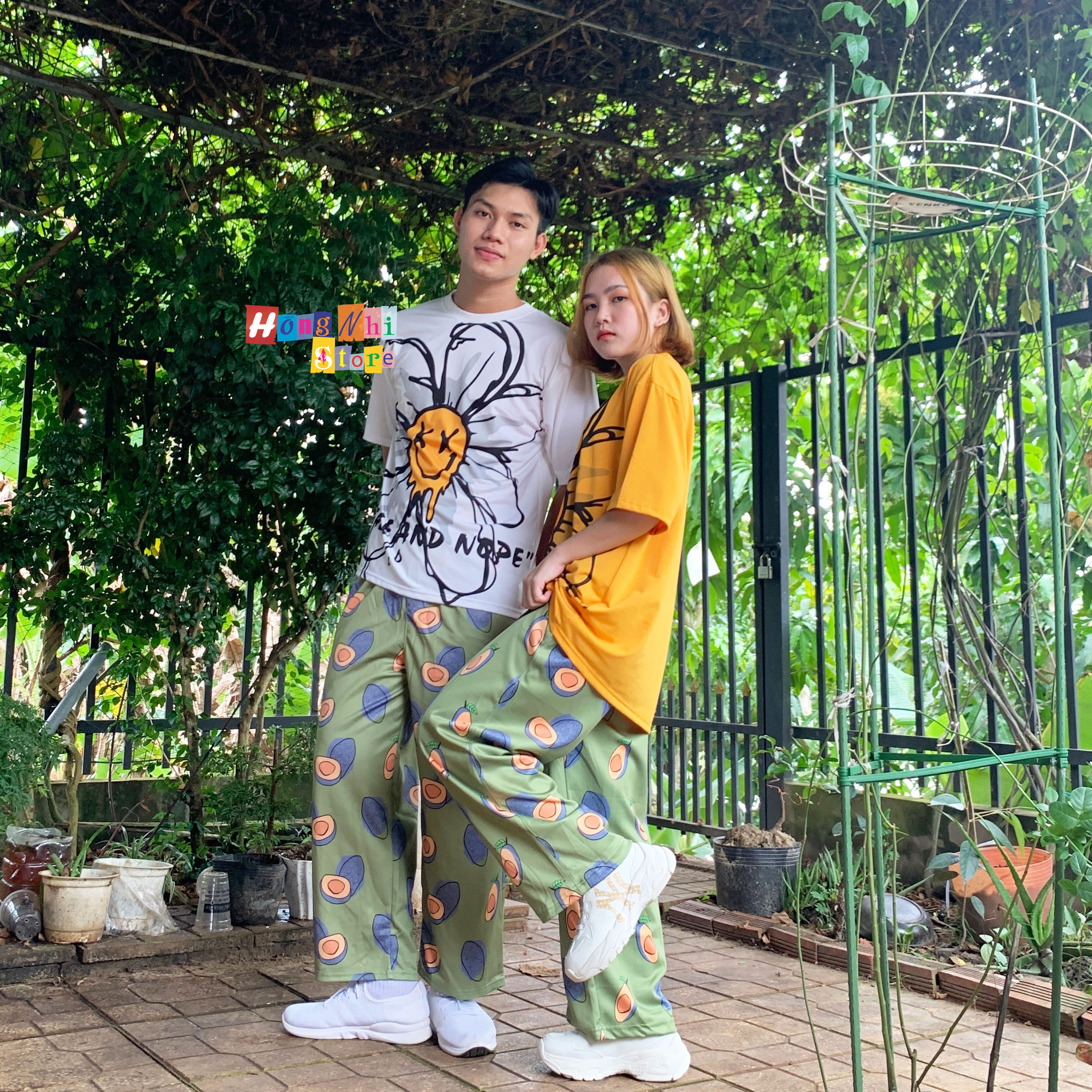 Quần Hoạt Hình Dài Ống Rộng Trái Bơ Cartoon Pant Oversize Ulzzang Unisex - MM