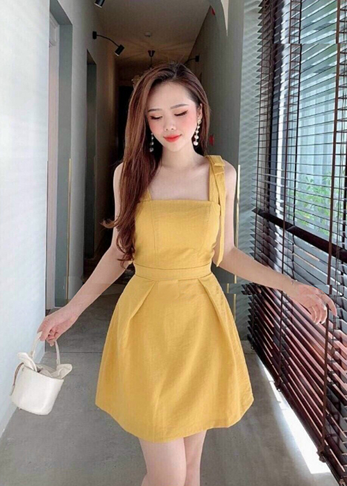 Đầm Xòe Hai Dây Cách Điệu Form Ngắn Thời Trang