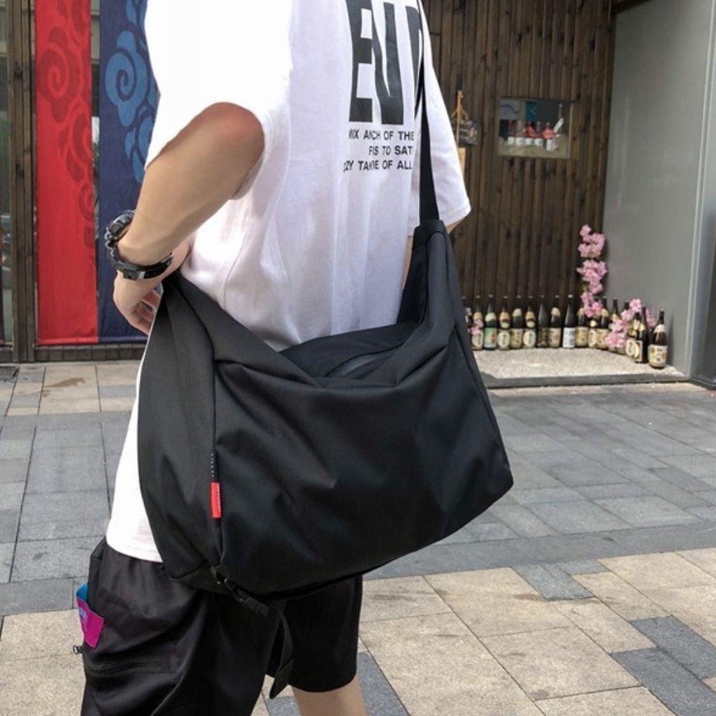 Túi Đeo Chéo Vải Canvas Nam/Nữ Đi Học Đi Chơi Du Lịch Vải Chống Nước – Túi Tote Thời Trang Hàn Quốc CV4