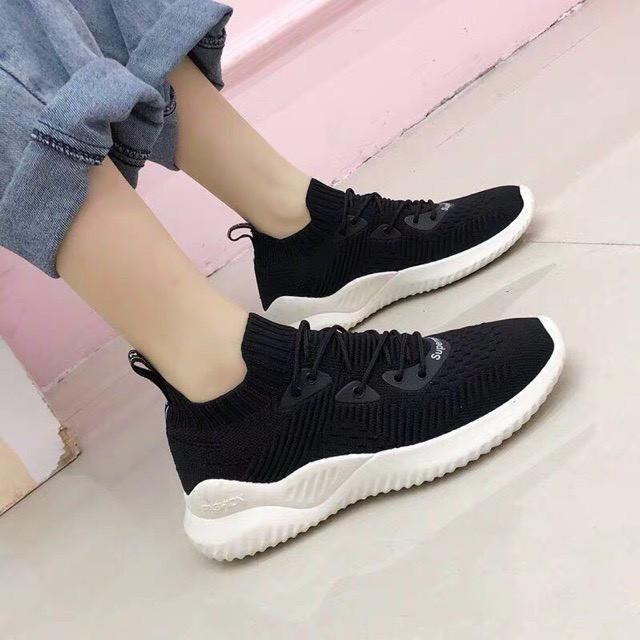 Giầy thể thao nữ đế dẻo giun