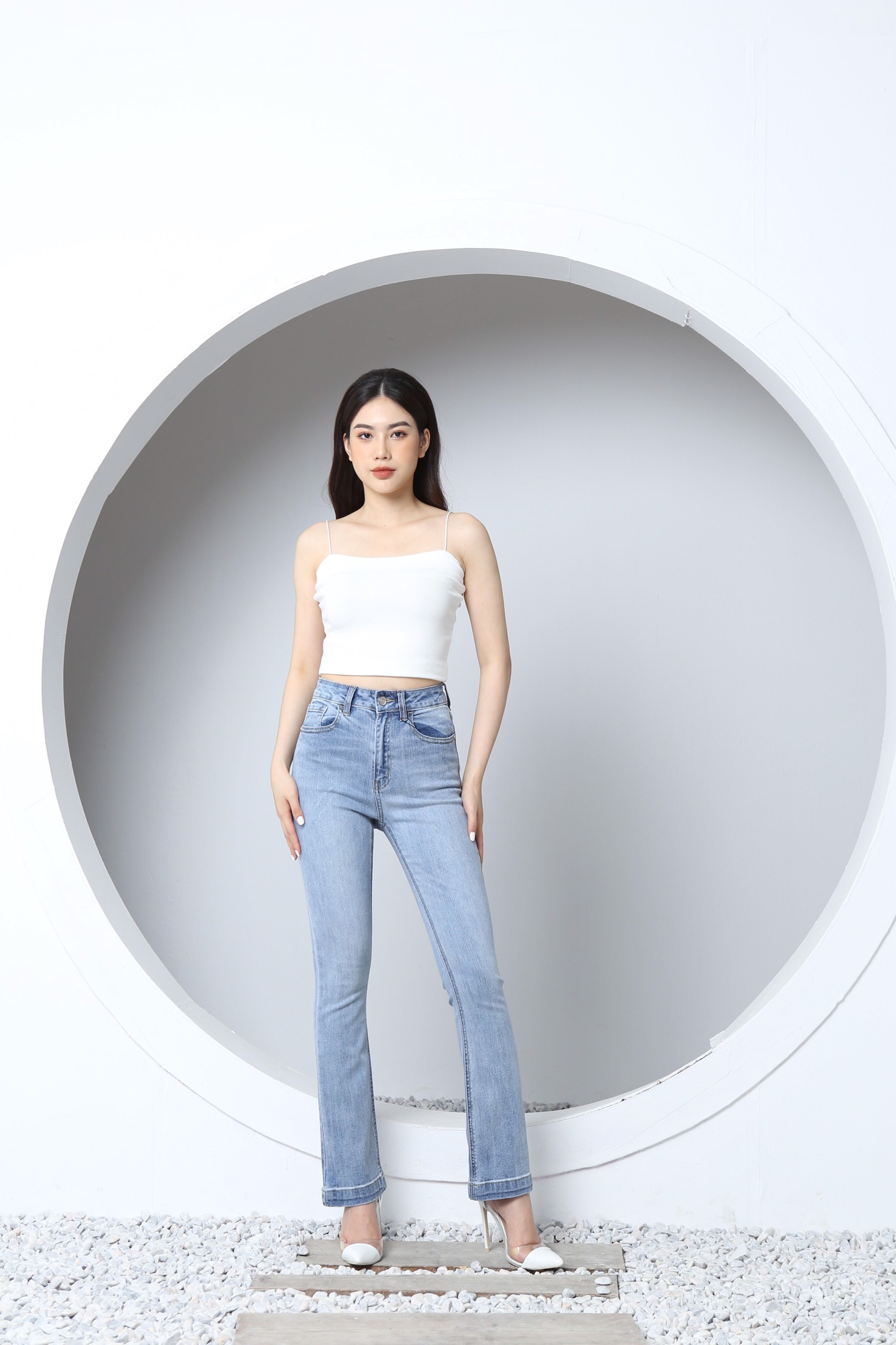 Quần Jean Nữ Ống Loe Xanh Đá Lưng Cao Co Giãn Trơn Dáng Dài Gấu Bản To CT Jeans