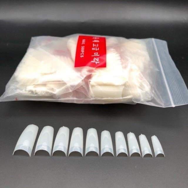 Móng nối Hàn Quốc fom vuông