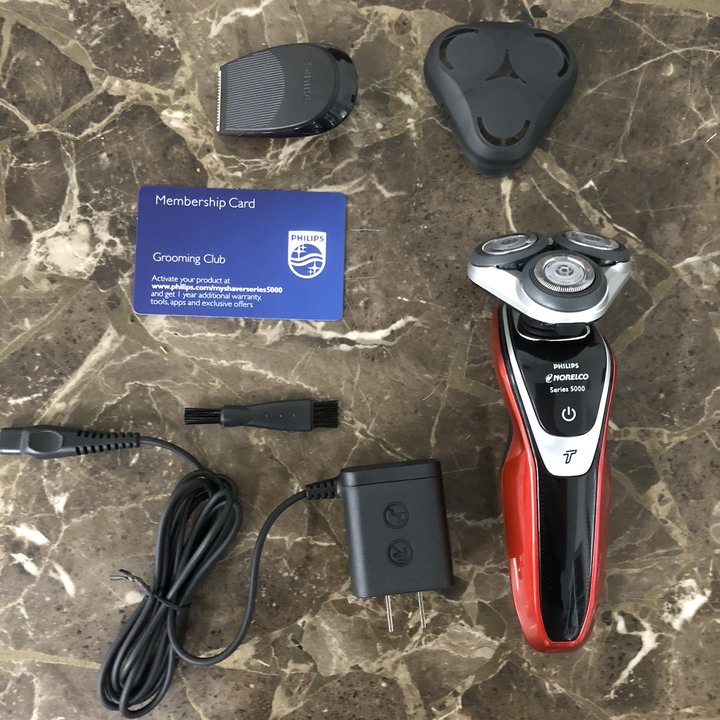 Máy cạo râu khô và ướt cao cấp Philips S5390/12 tích hợp hai lưỡi cạo Super Lift & Cut Action - Hàng Nhập Khẩu
