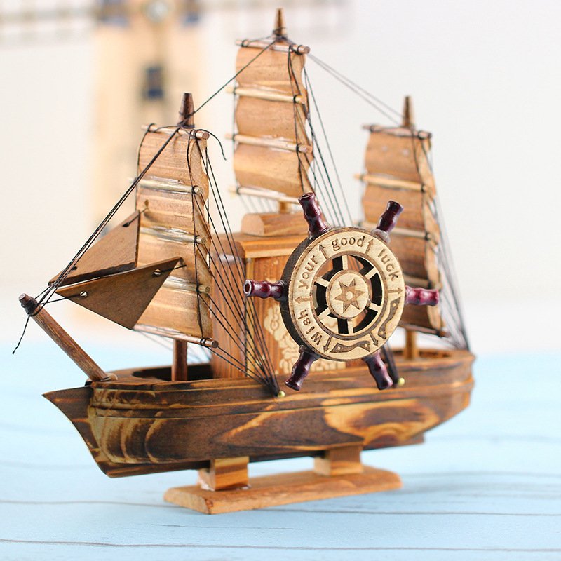 Mô hình thuyền thuận buồm xuôi gió gỗ thông thủ công khéo léo