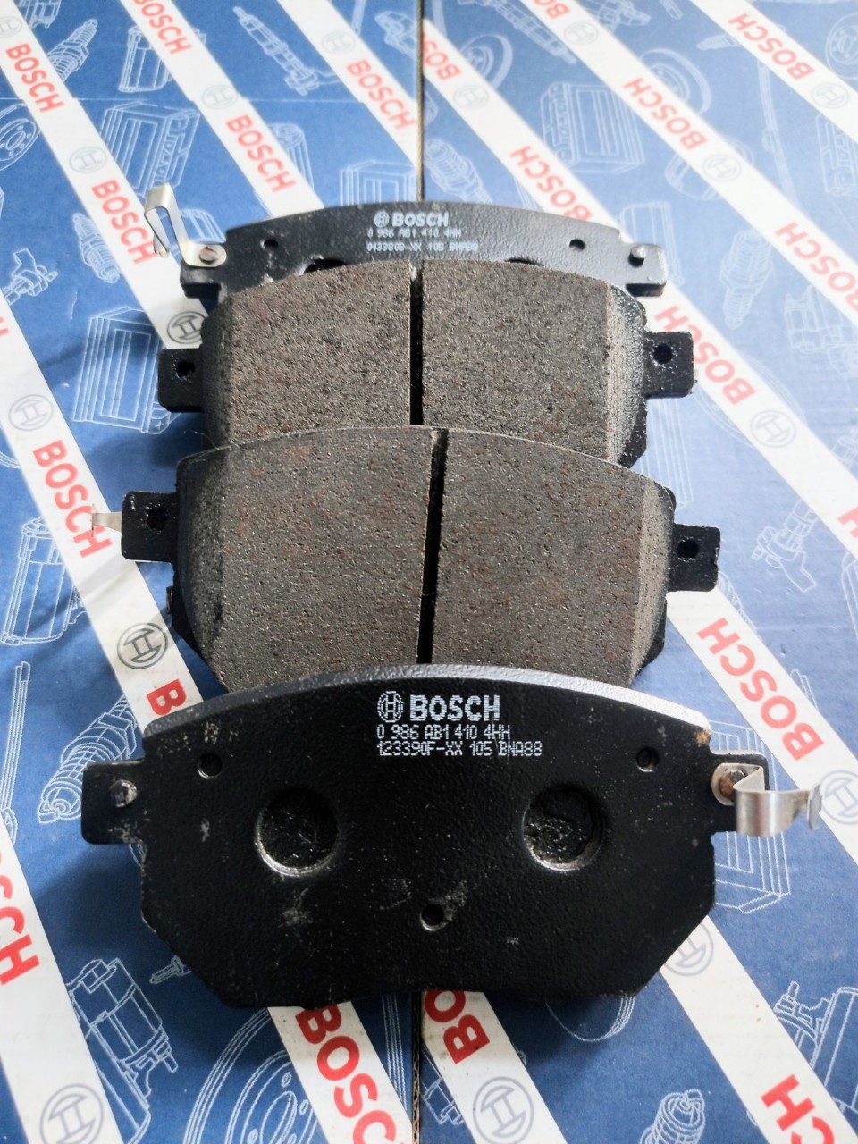 Bố Thắng Trước Nissan Murano INFINITI FX35 FX45 - Bosch BP 1410