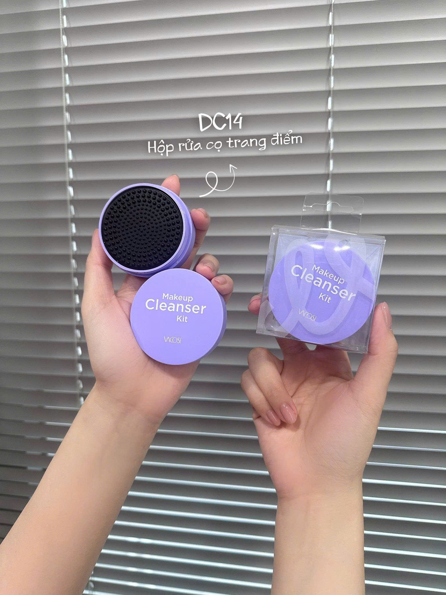 HỘP RỬA CỌ TRANG ĐIỂM KÈM XÀ BÔNG VACOSI - DC14 - VACOSI MAKEUP CLEANSER KIT