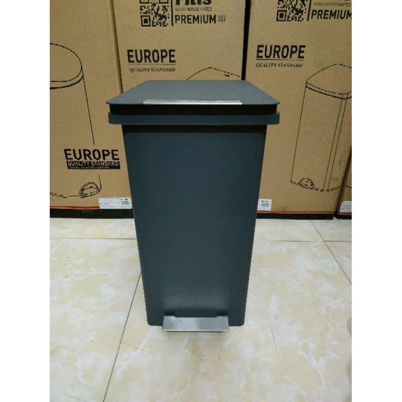Thùng rác đạp chân COMPACT 20 Lít