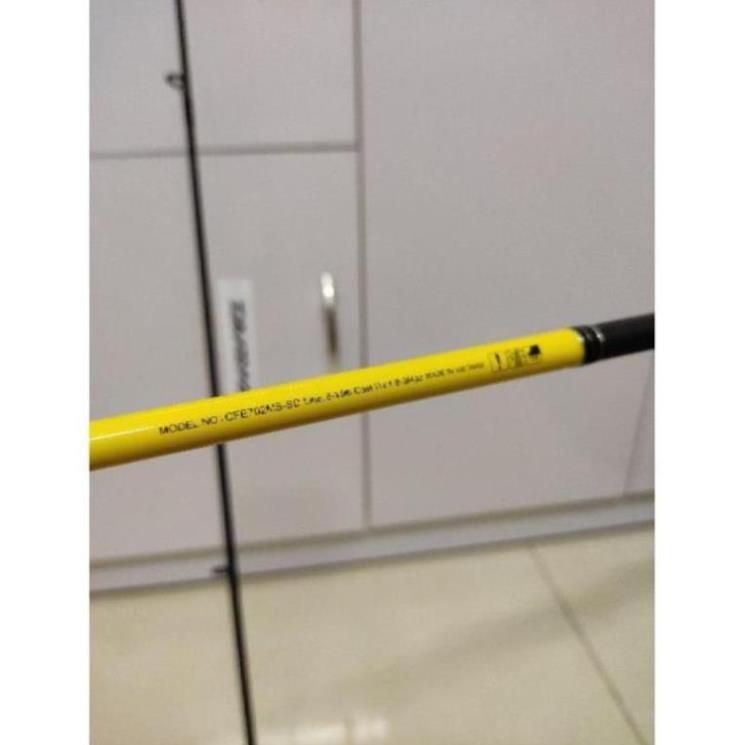 Cần lure Daiwa Crossfire 702MS gắn máy đứng