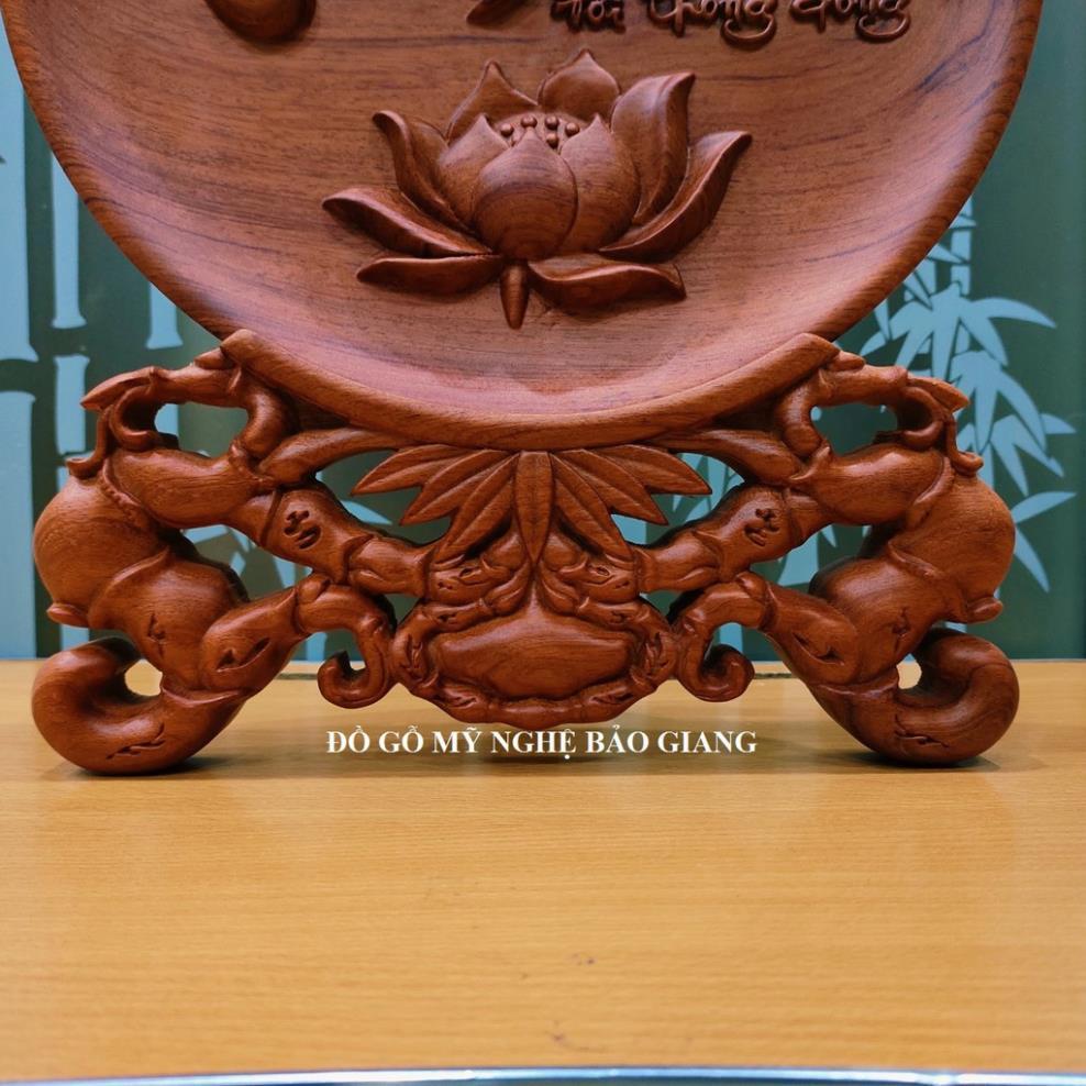 Đĩa trang trí phong thủy chữ TÂM gỗ hương