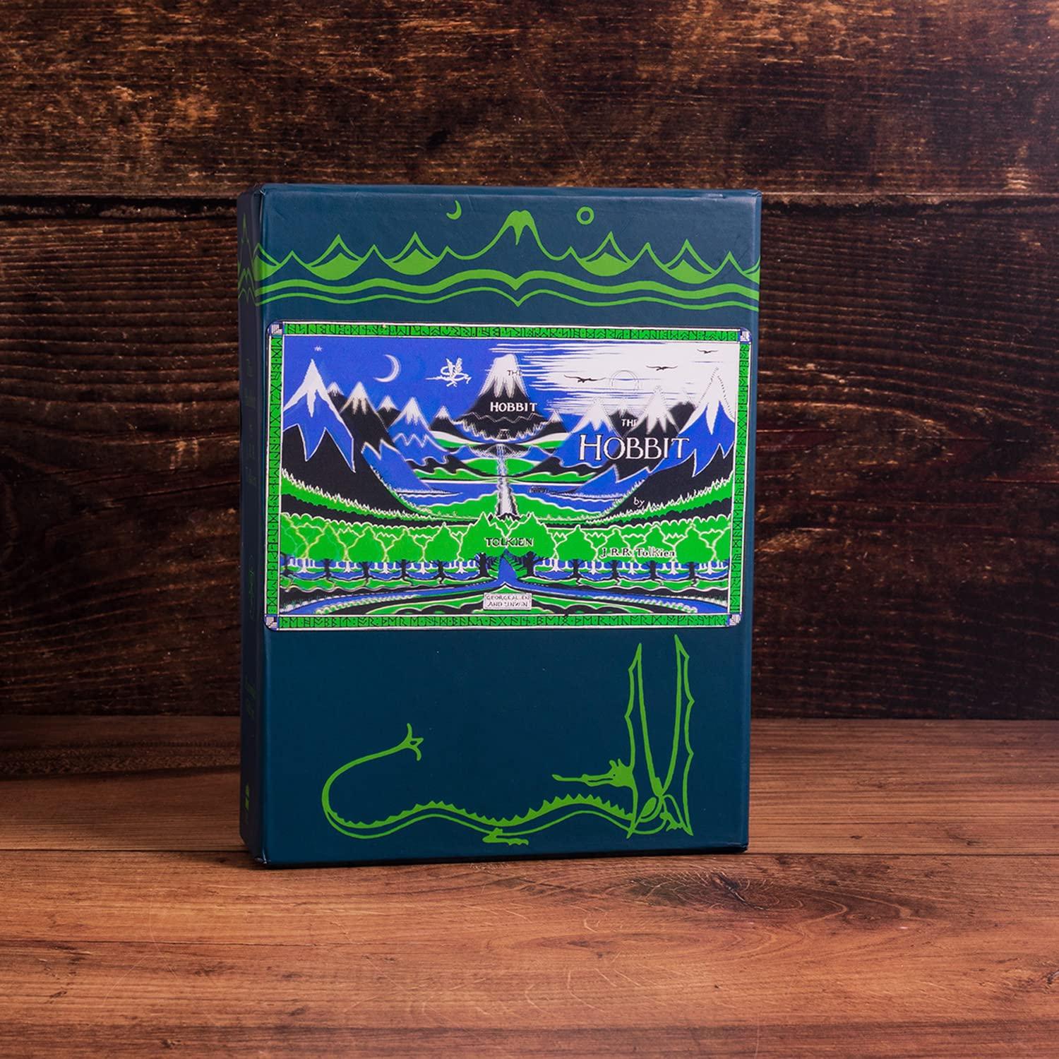 The Hobbit Facsimile Gift Edition (Lenticular Cover)