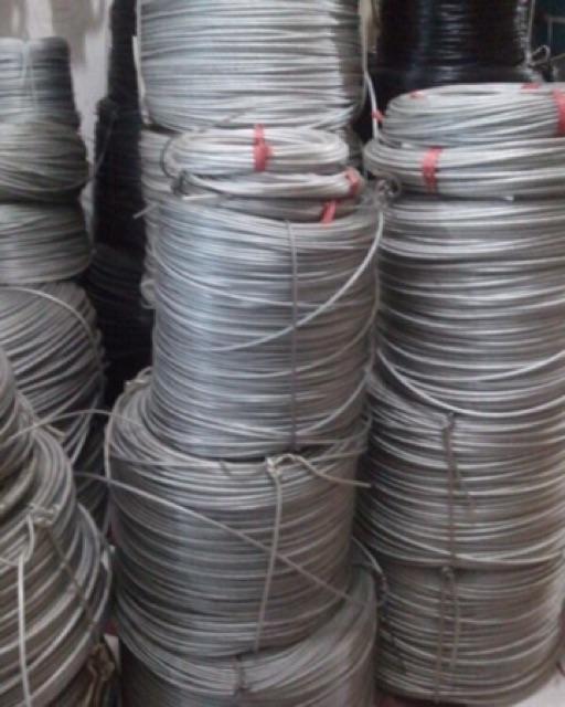 Dây cáp lõi thép bọc nhựa đa năng 5m