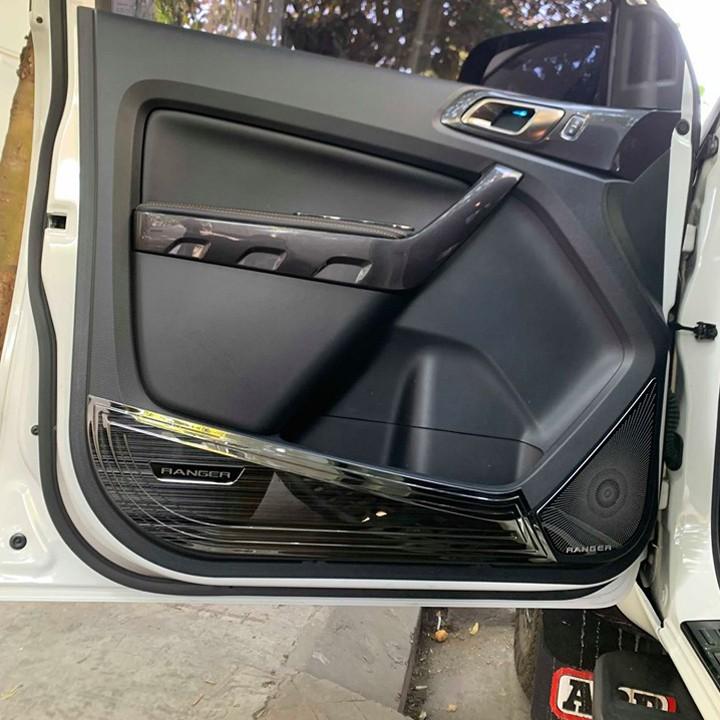Ốp chống xước Tapli, Táp li cửa Ford Ranger