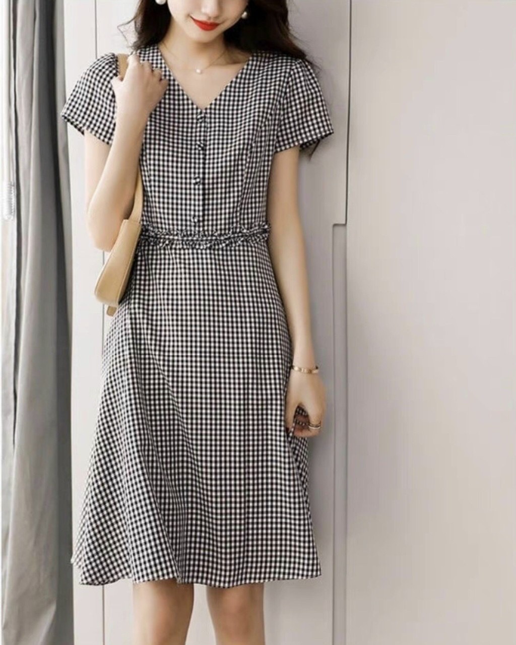 Đầm công sở caro xoè nhẹ eo phối bèo S.MLXL