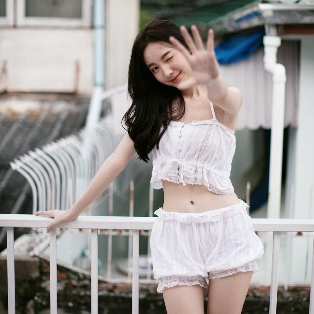 Bộ đồ ngủ sexy quần đùi áo croptop hai dây gợi cảm