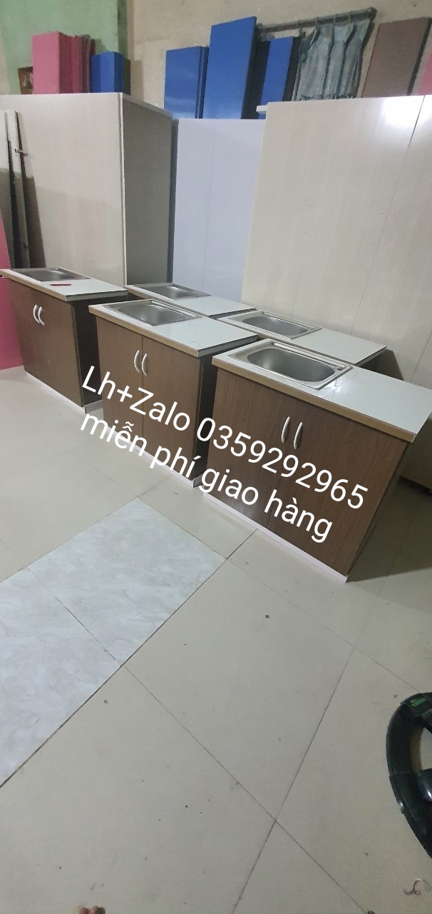 Tủ bếp mini nhựa đài Loan ốp mặt gạch sẵn bồn rửa