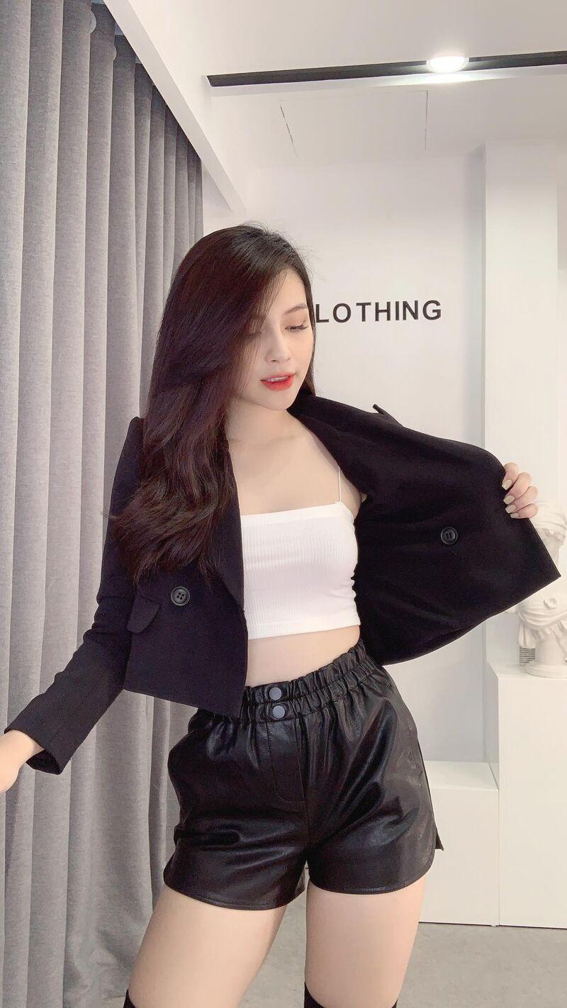 Áo Quây ngực Trắng Basic trơn croptop freesize LinBi A2018