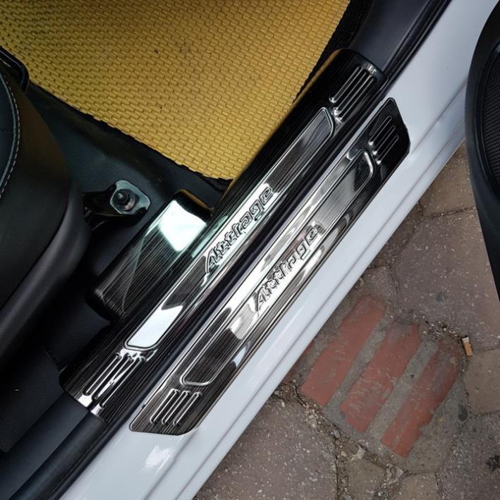 Ốp Bậc - Trong Ngoài Titan Xe Mitsu Attrage 2018 2019 2020 2021