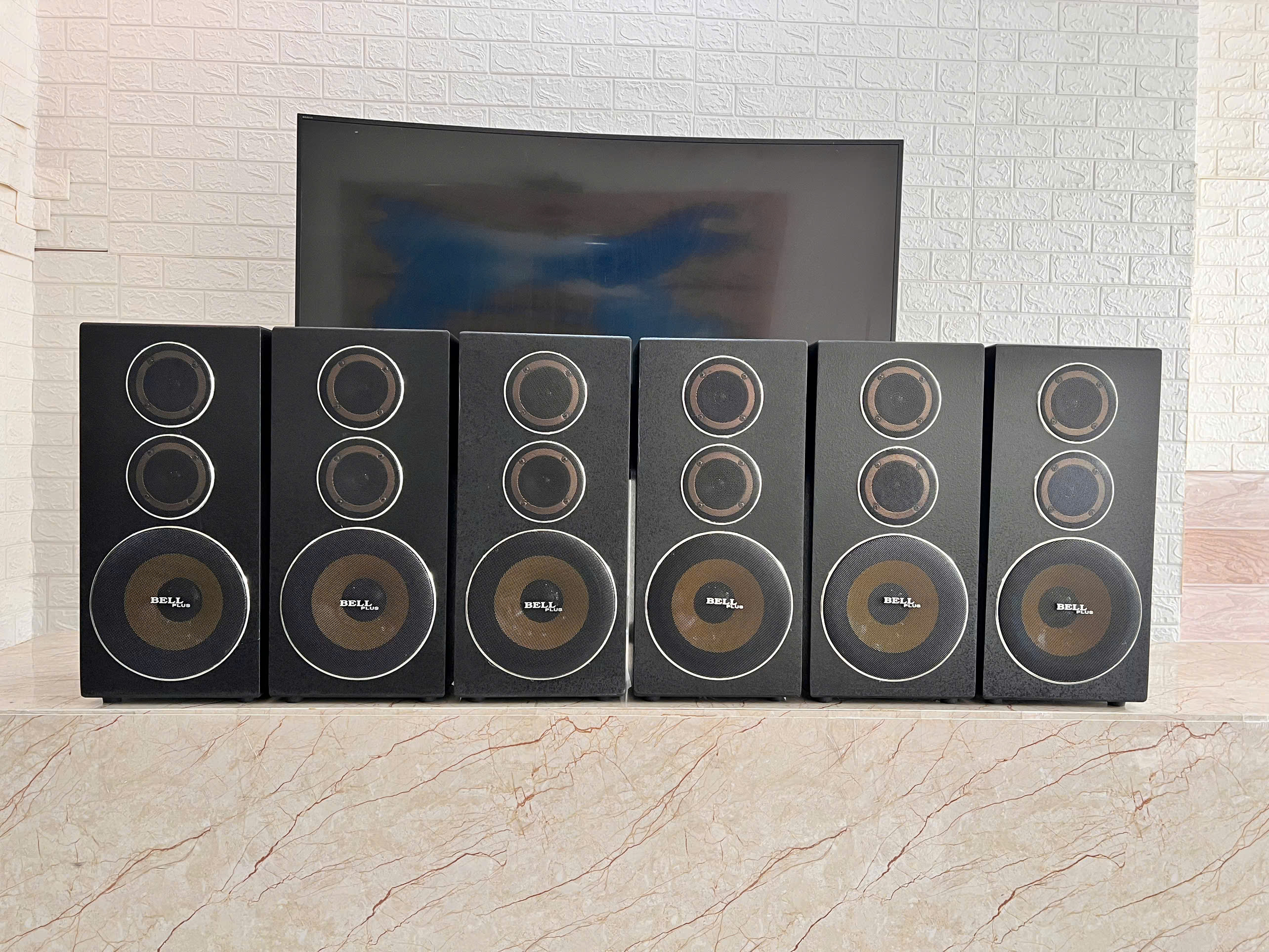 LOA ĐỨNG NHỎ GỌN BASS 20 VÀ 2 CHÉP TỪ 126 CÔN 38 CHÉP 10CM TỪ KÉP CHUYÊN QUÁN CAFE HỘI TRƯỜNG PHÒNG HỌP V,V,V,V LƯU Ý GIÁ TRÊN LÀ 1 CẶP (2 CÁI) HÀNG CHÍNH HÃNG