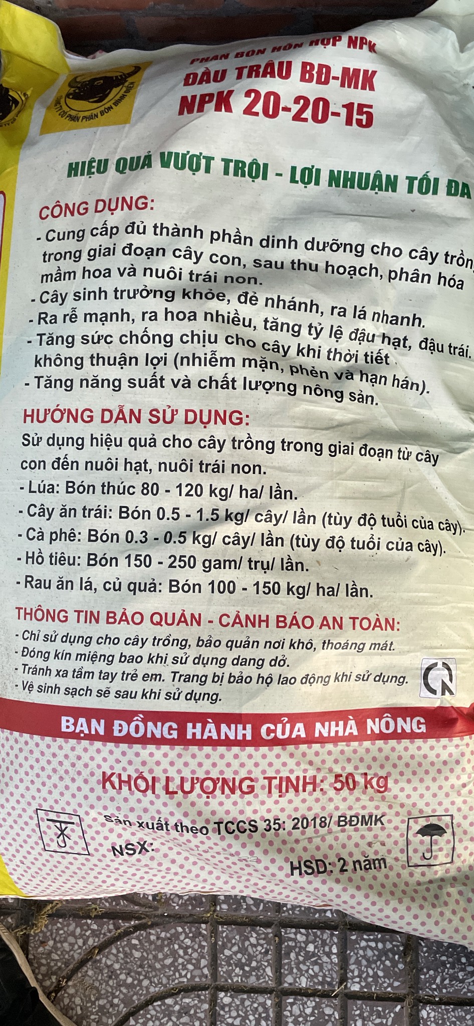 Phân bón gốc NPK 20-20-15 Đầu trâu túi lẻ