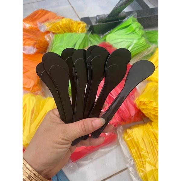 Combo 100 muỗng múc kem màu đỏ…