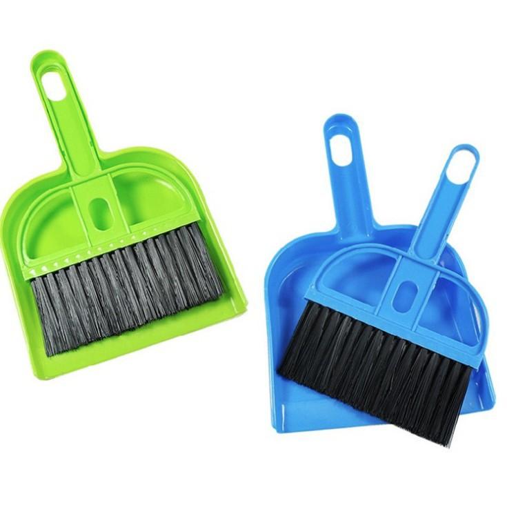 Chổi kèm ki quét bụi máy tính mini tiện lợi