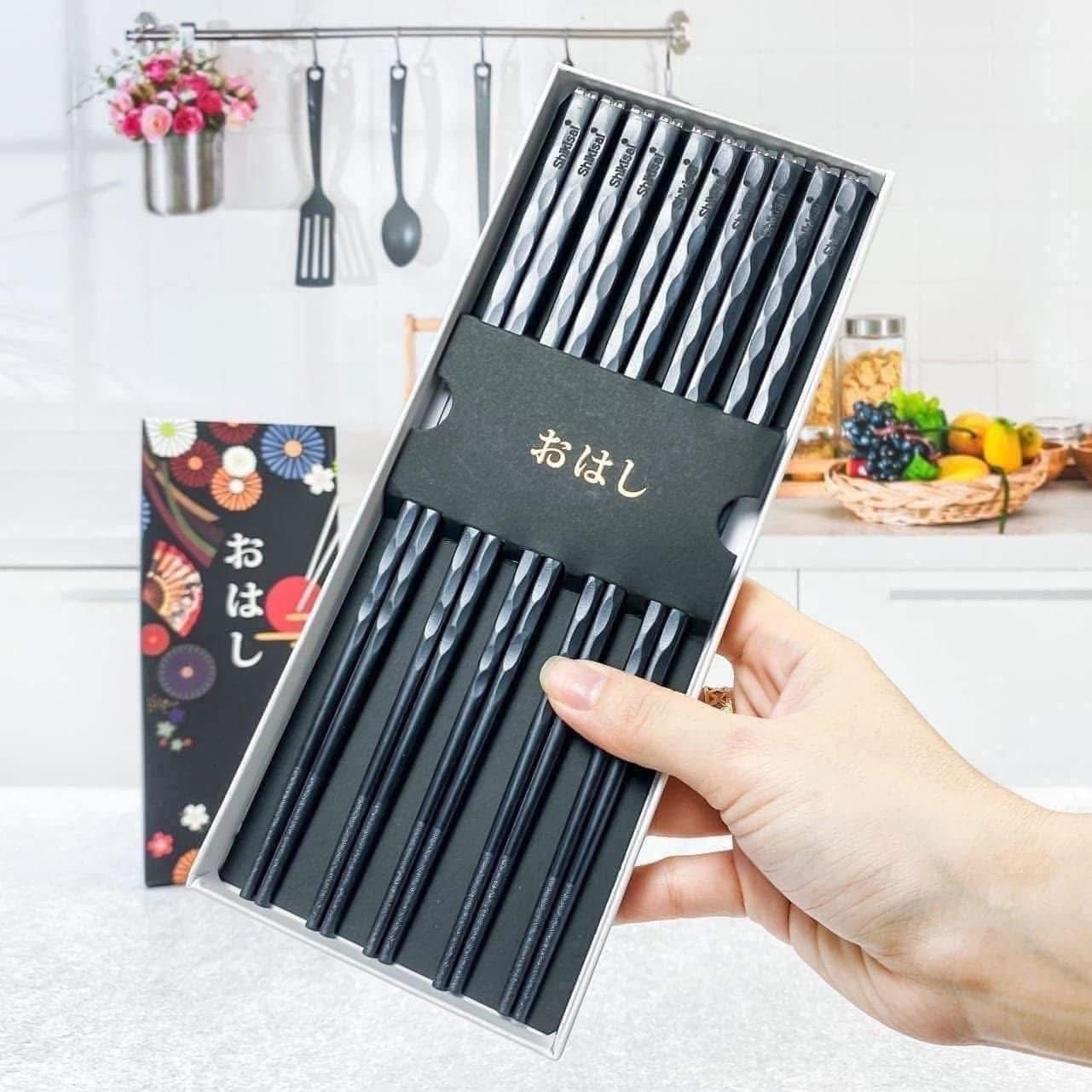 Set 5 Đũa Nhật Kháng Khuẩn Shikisai hoa anh đào Chịu Nhiệt, Chống Trượt Hàng Chính Hãng