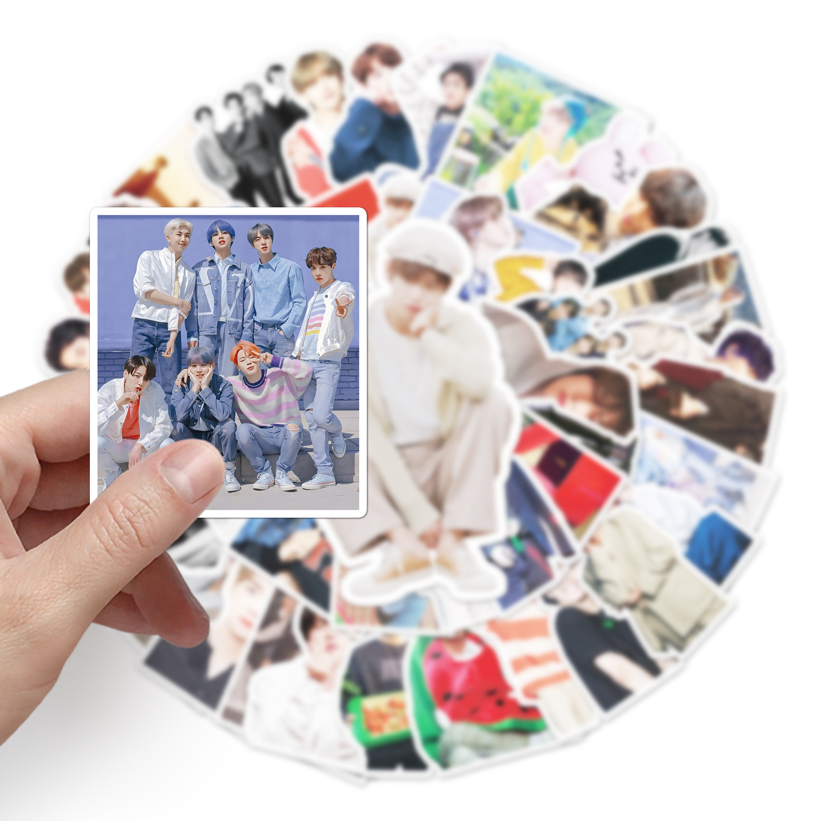 Set 50 hình dán trang trí BTS dễ thương