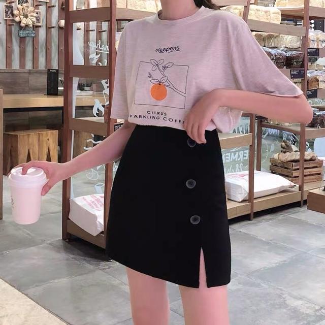 Chân Váy Chữ A Đính Cúc Ngắn Thời Trang Nữ