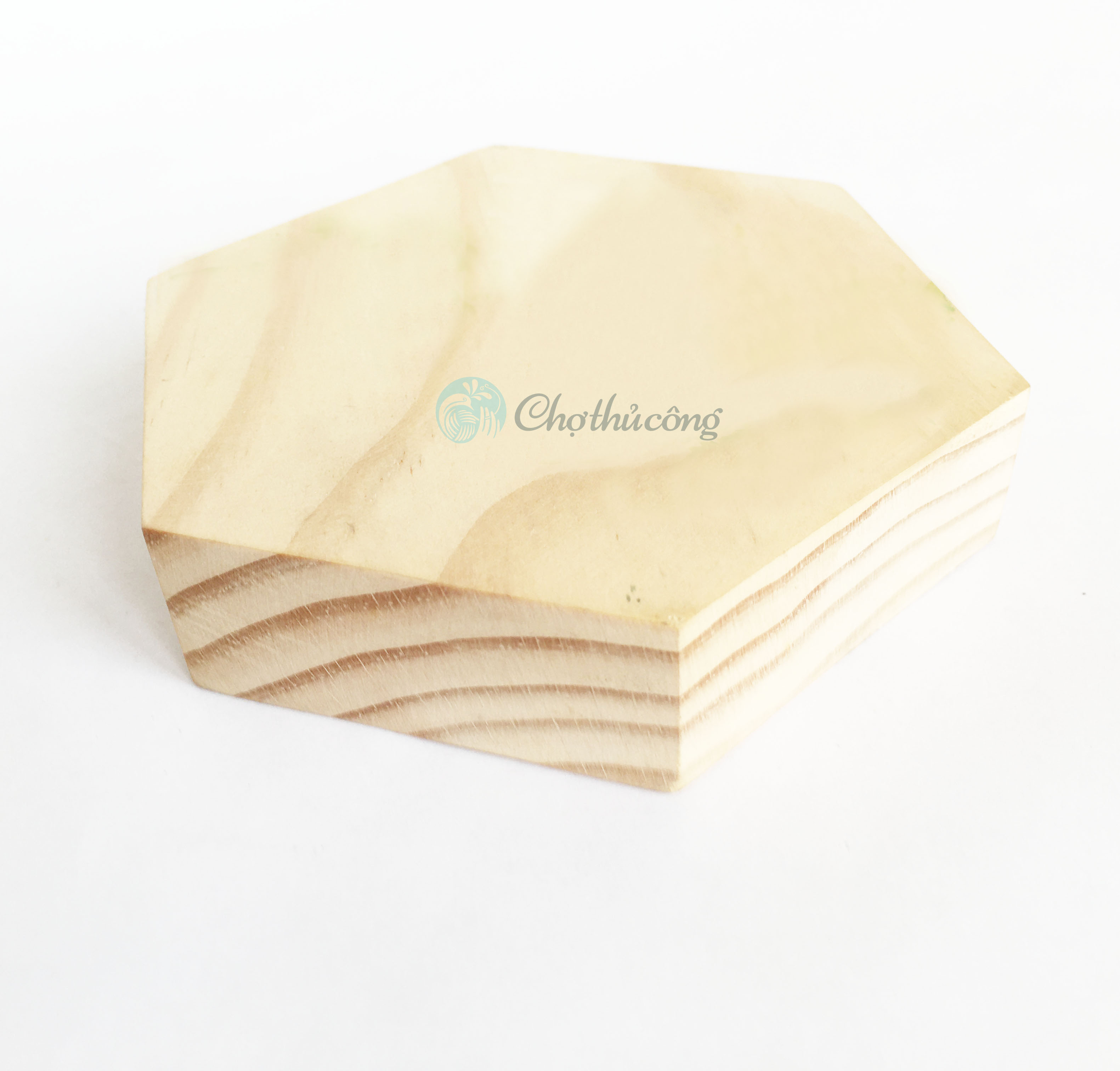 Miếng gỗ thông trơn hình vuông, hình lục giác, hình tròn dày 2cm dùng vẽ tranh decor, bảng treo cửa, bảng gỗ trang trí