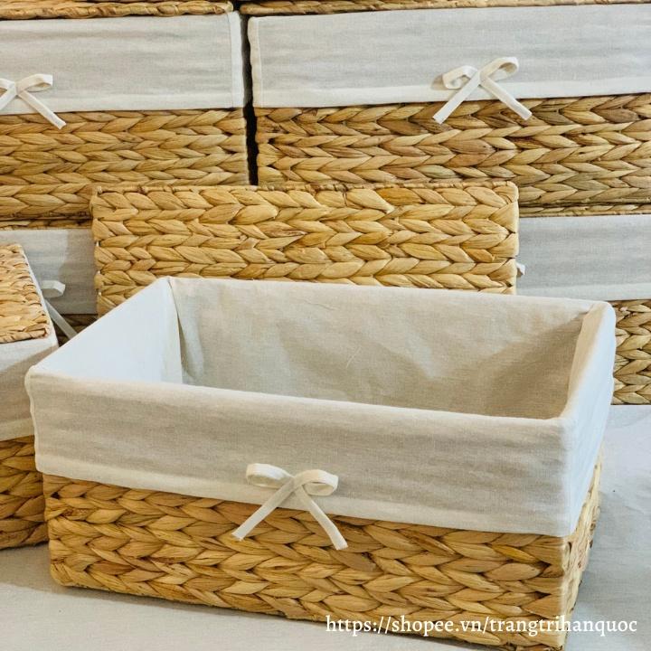 Hộp đựng đồ bằng lục bình đan tay xinh xắn size nhỏ 33x22x16cm