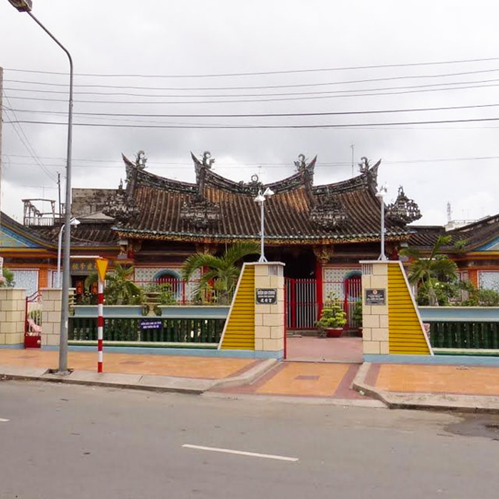 Tour Cao Cấp: Mỹ Tho - Bến Tre 1 Ngày, Cơm Phần Đặc Sản, Khởi Hành Hàng Ngày