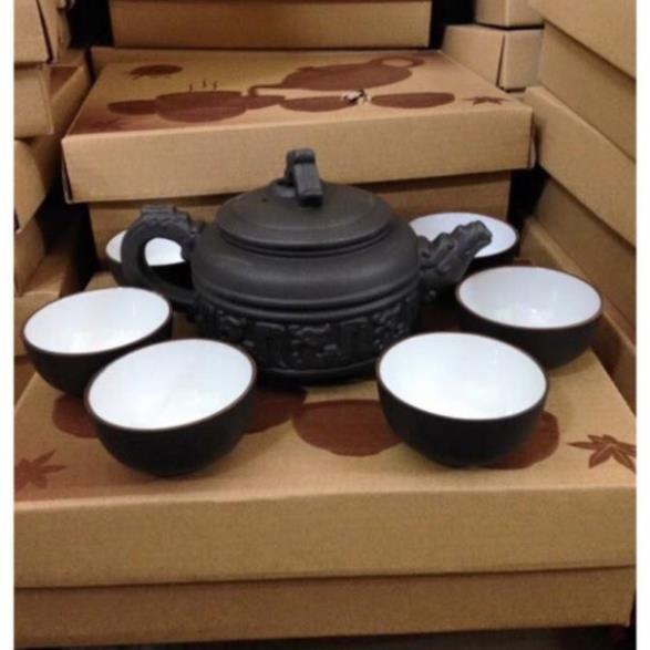 Bộ ấm chén đất